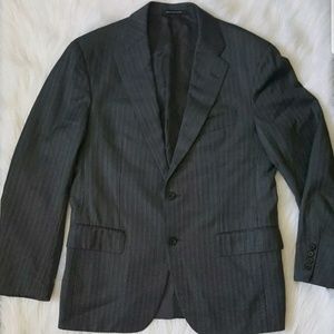 Barneys New York
Men's Two Button Suit Jacket 